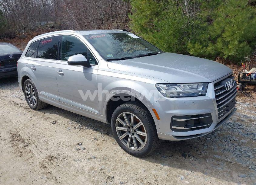 2018 Audi Q7 3.0T PREMIUM (VIN WA1VAAF7XJD046839) main photo
