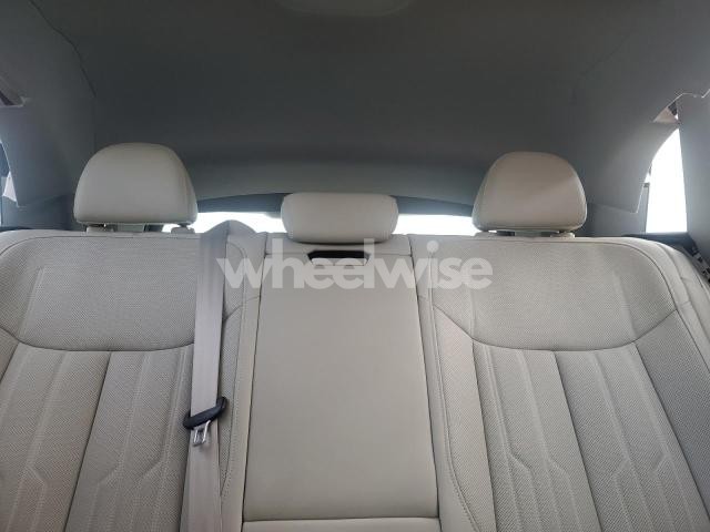 Photo 9 of 2019 AUDI E-TRON PRESTIGE N/A (VIN WA1VAAGE4KB005603)