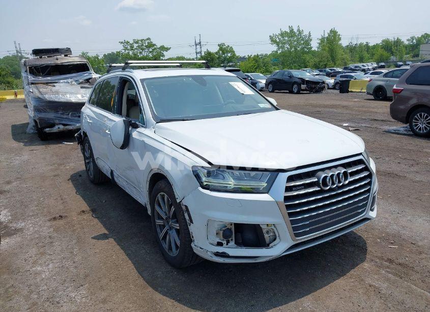 2017 Audi Q7 3.0T PREMIUM (VIN WA1VABF77HD030761) main photo