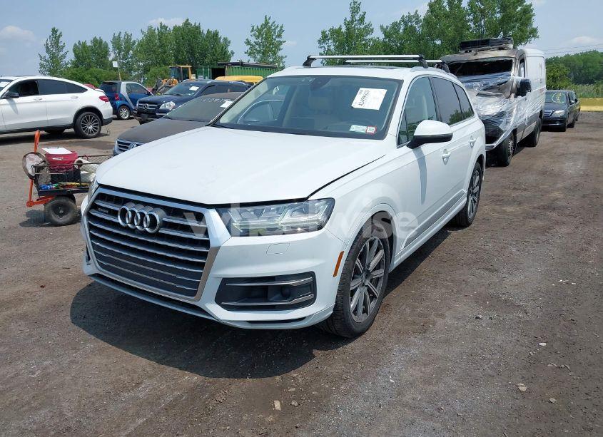 Photo 2 of 2017 Audi Q7 3.0T PREMIUM (VIN WA1VABF77HD030761)