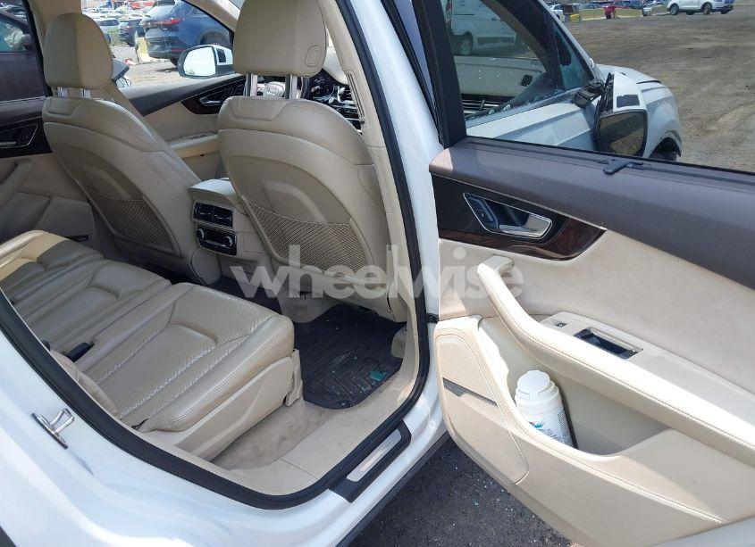 Photo 8 of 2017 Audi Q7 3.0T PREMIUM (VIN WA1VABF77HD030761)