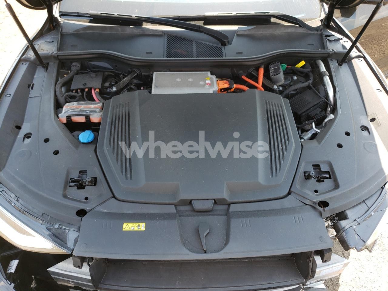 Photo 12 of 2019 AUDI E-TRON PRESTIGE (VIN WA1VABGE3KB020566)