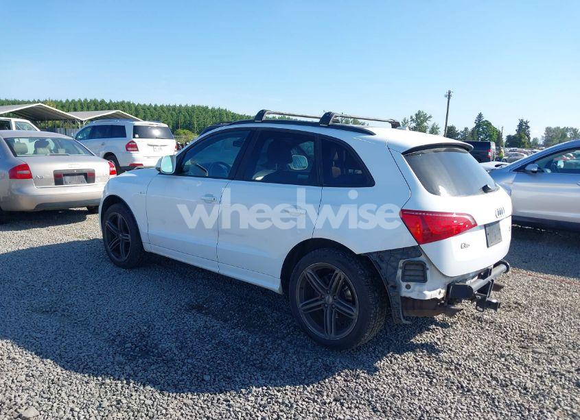 Photo 3 of 2012 Audi Q5 3.2 PREMIUM (VIN WA1WKAFP2CA069747)