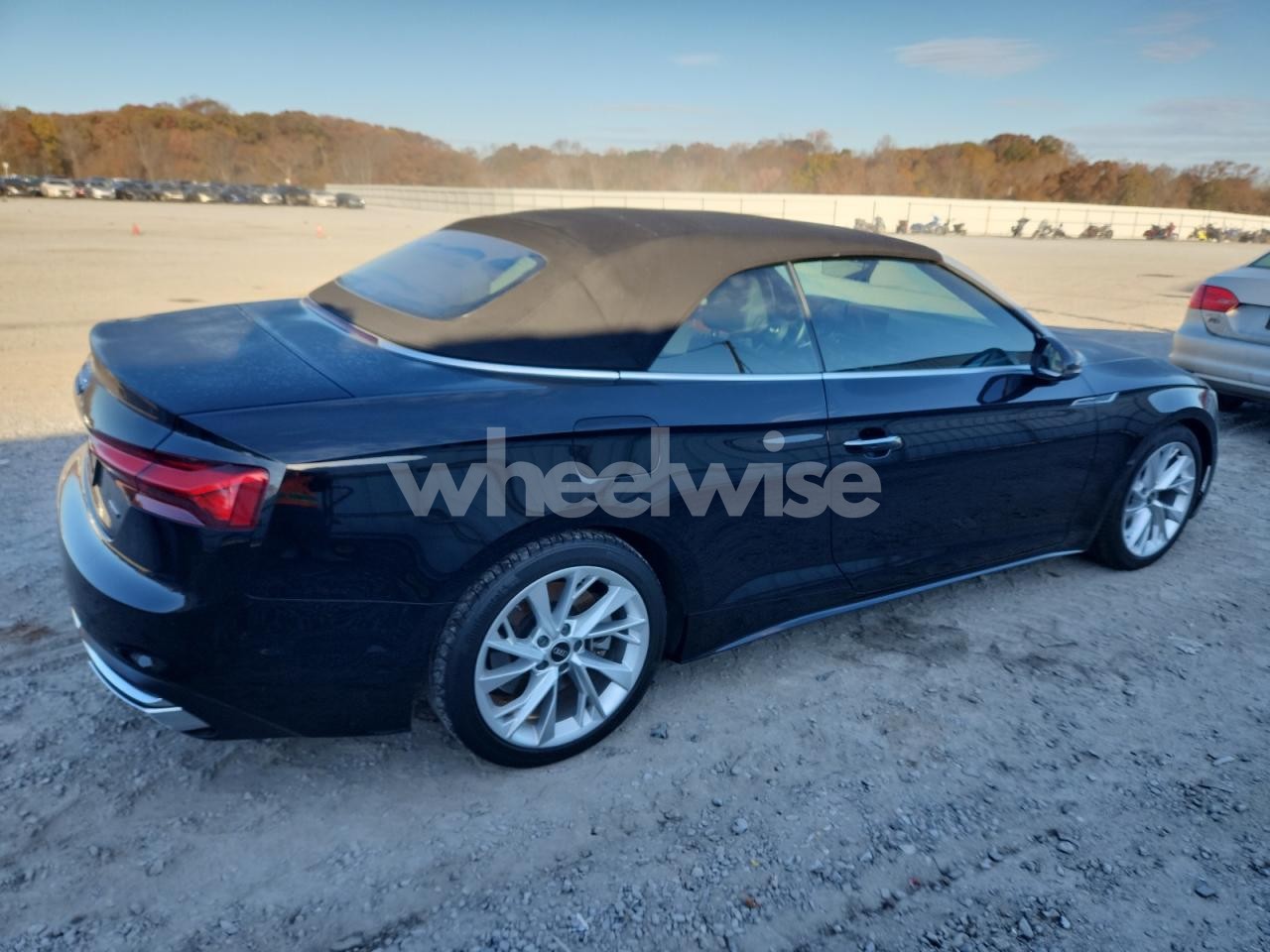 Photo 3 of 2022 AUDI A5 PREMIUM 45 (VIN WAU2AGF56NN003607)