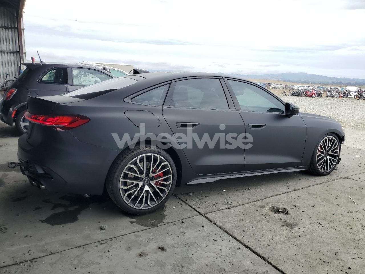 Photo 3 of 2025 AUDI S5 PRESTIGE (VIN WAU35CFU7SN049080)