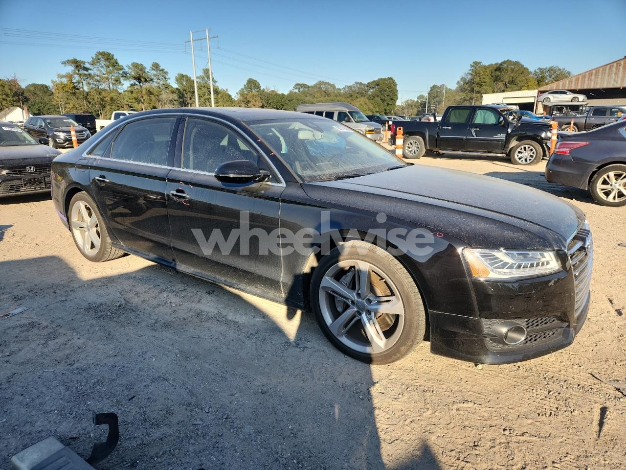 Photo 4 of 2018 AUDI A8 L QUATTRO (VIN WAU44AFDXJN000627)
