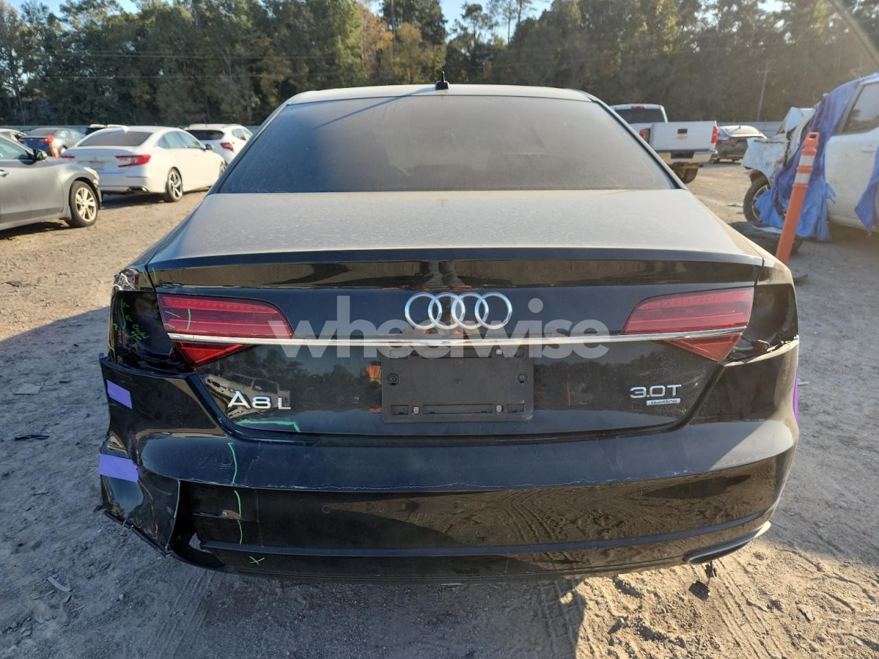 Photo 6 of 2018 AUDI A8 L QUATTRO (VIN WAU44AFDXJN000627)