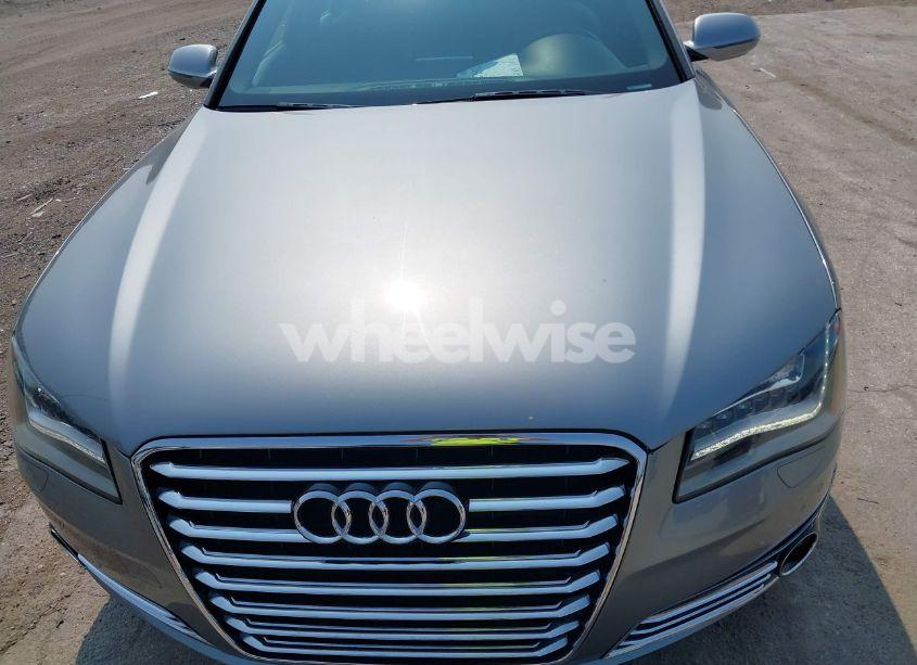 Photo 6 of 2013 Audi A8 4.0T (VIN WAUA2AFD5DN021950)