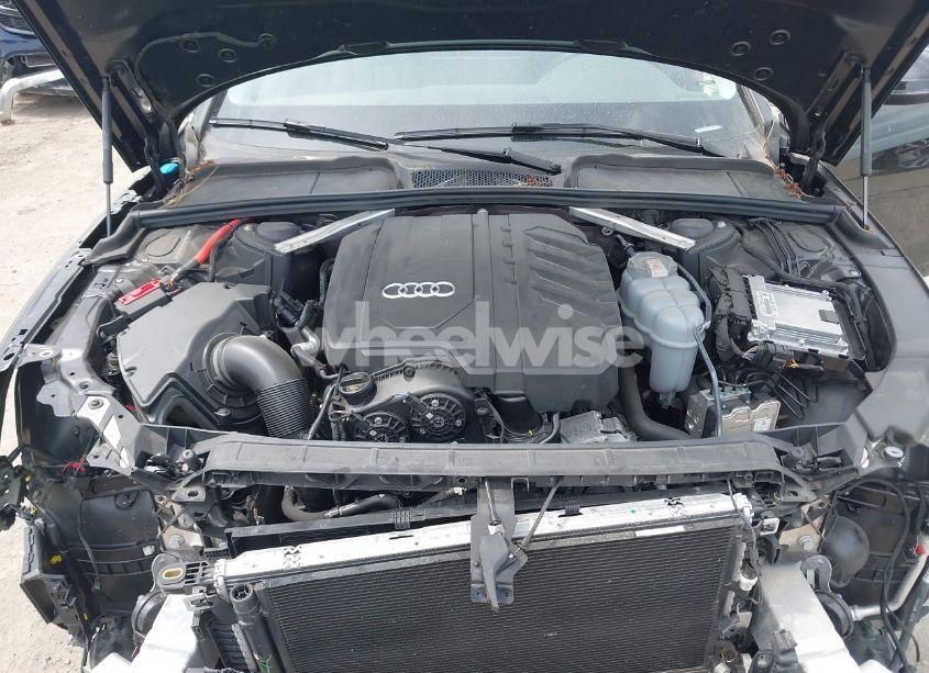 Photo 10 of 2023 Audi A4 PREMIUM 40 TFSI QUATTRO S TRONIC (VIN WAUABAF47PA033156)