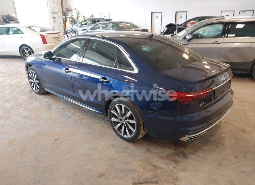 Photo 3 of 2023 Audi A4 PREMIUM 40 TFSI QUATTRO S TRONIC (VIN WAUABAF49PN011975)