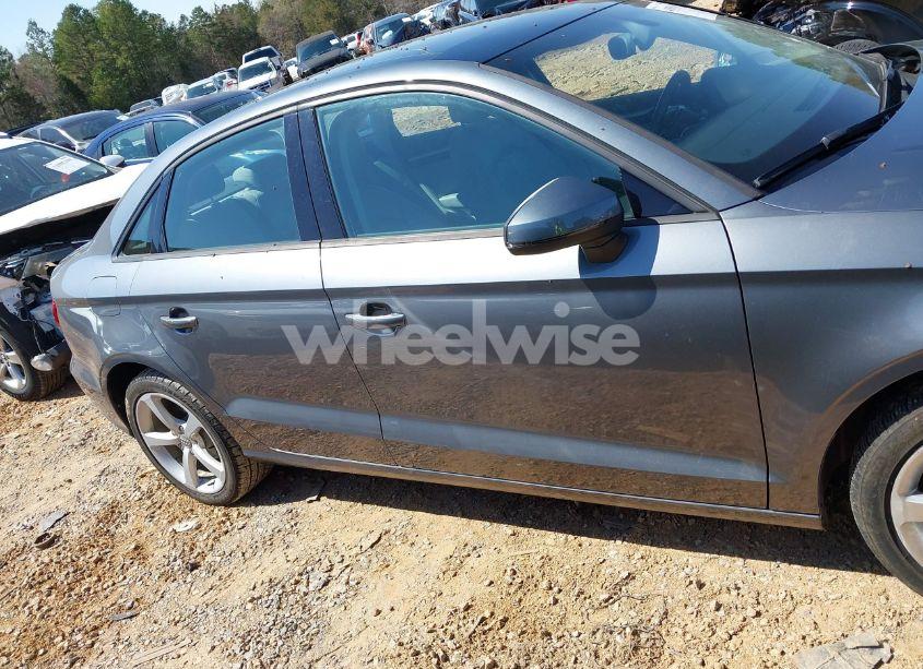 Photo 13 of 2015 Audi A3 1.8T PREMIUM (VIN WAUACGFF2F1018600)