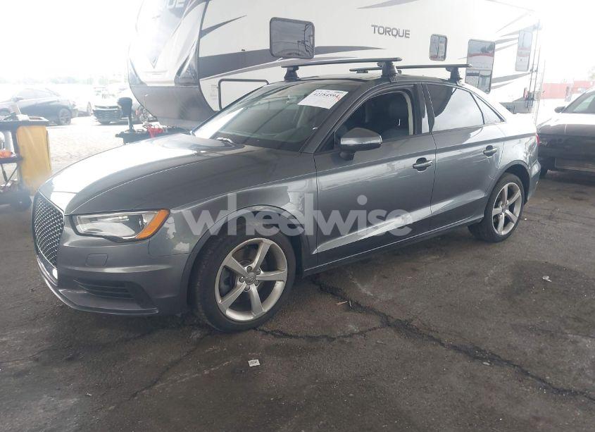 Photo 2 of 2015 Audi A3 1.8T PREMIUM (VIN WAUACGFF3F1073735)