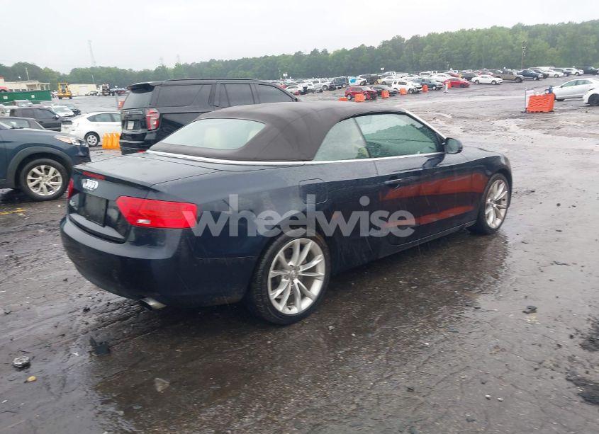 Photo 4 of 2014 Audi A5 2.0T PREMIUM (VIN WAUAFAFH4EN007563)