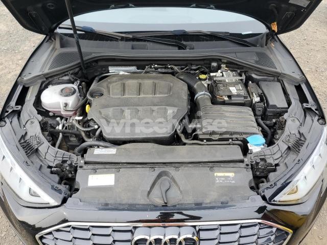 Photo 3 of 2022 AUDI A3 PREMIUM (VIN WAUAUDGY1NA037407)