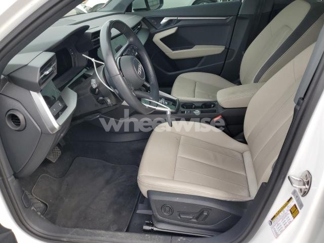 Photo 5 of 2022 AUDI A3 PREMIUM (VIN WAUAUDGY1NA086834)