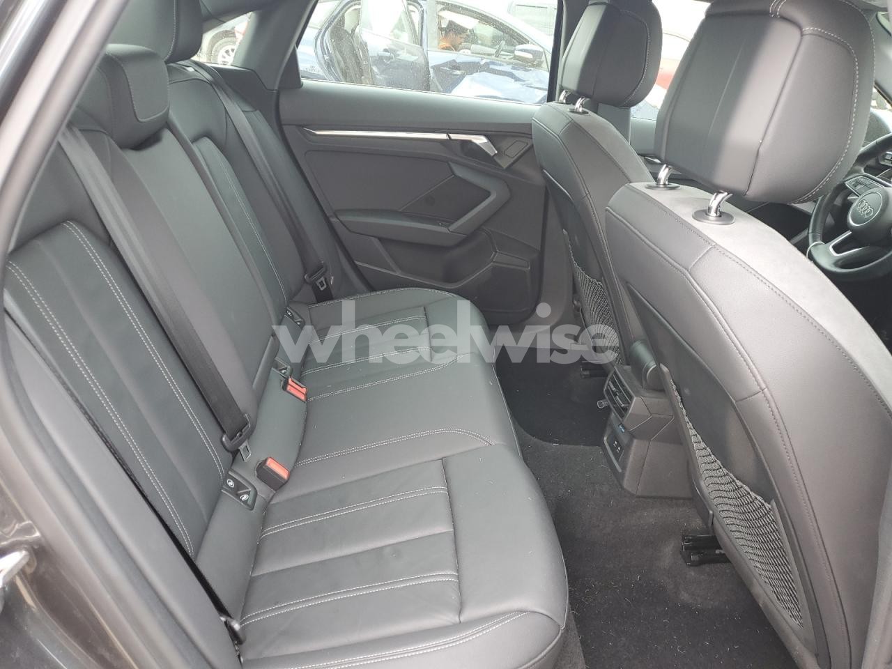 Photo 10 of 2022 AUDI A3 PREMIUM (VIN WAUAUDGY4NA102864)