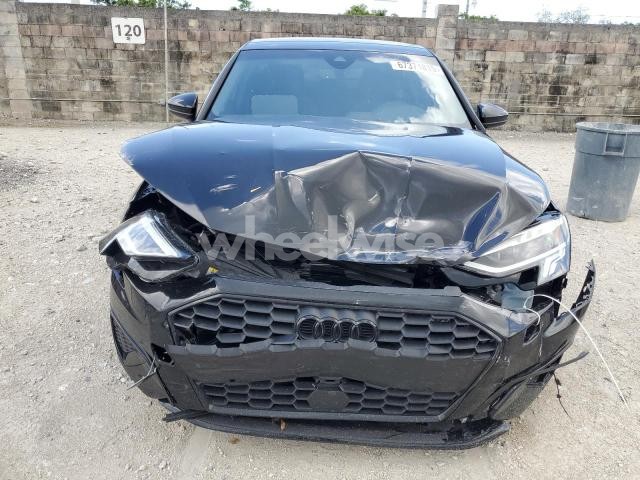 Photo 2 of 2024 AUDI A3 PREMIUM (VIN WAUAUDGY8RA076288)