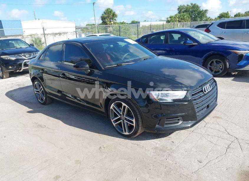 2020 Audi A3 PREMIUM 40 TFSI FRONT-WHEEL DRIVE S TRONIC (VIN WAUAUGFF1LA097556) main photo