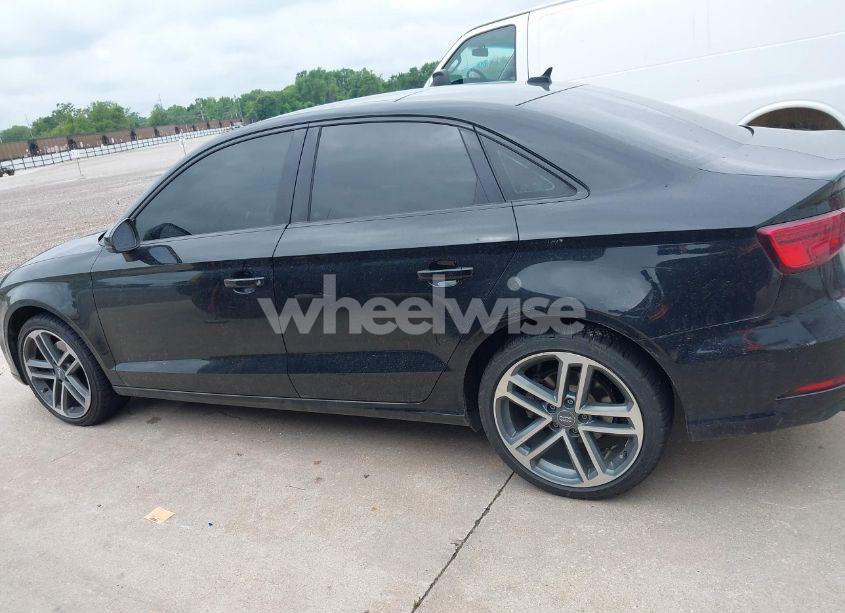 Photo 14 of 2020 Audi A3 PREMIUM 40 TFSI FRONT-WHEEL DRIVE S TRONIC (VIN WAUAUGFF1LA104392)