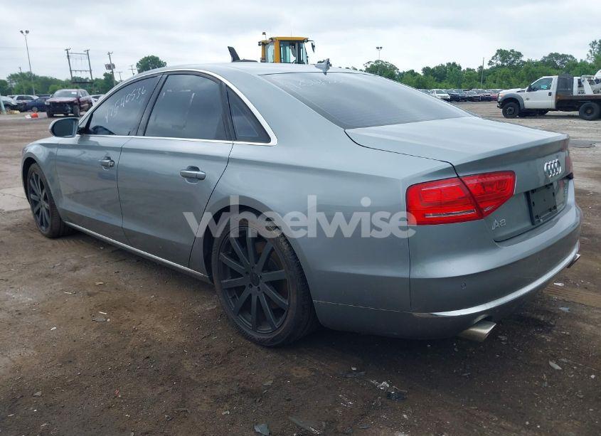 Photo 3 of 2012 Audi A8 4.2 (VIN WAUAVAFDXCN005748)