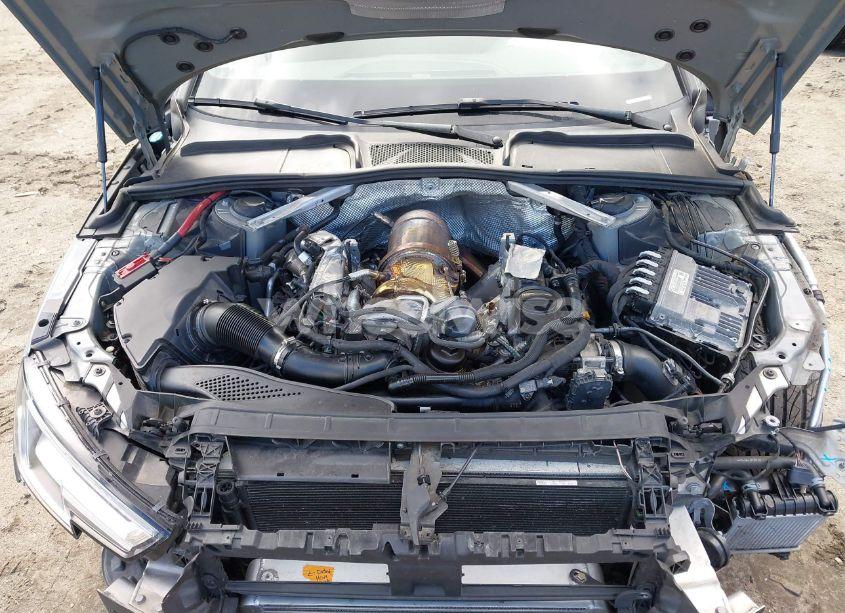 Photo 10 of 2019 Audi S4 3.0T PREMIUM (VIN WAUB4AF49KA003745)