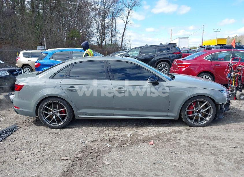 Photo 13 of 2019 Audi S4 3.0T PREMIUM (VIN WAUB4AF49KA003745)