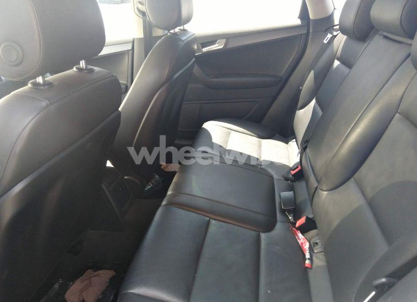 Photo 8 of 2010 Audi A3 2.0T PREMIUM (VIN WAUBEAFM3AA111029)