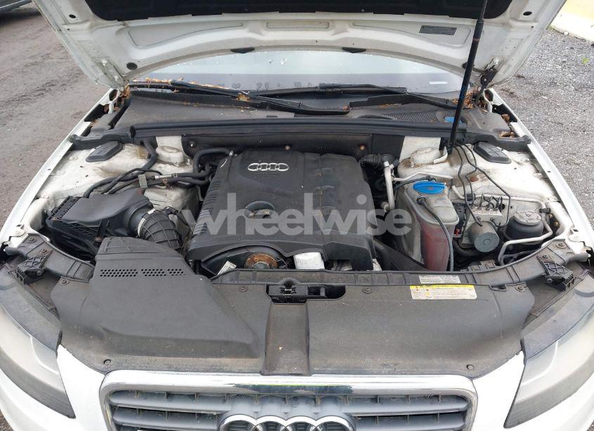 Photo 10 of 2011 Audi A4 2.0T PREMIUM (VIN WAUBFAFL8BN037329)