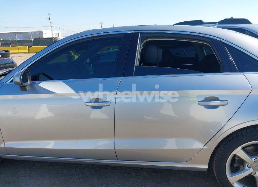 Photo 14 of 2015 Audi A3 2.0T PREMIUM (VIN WAUBFGFF2F1129708)