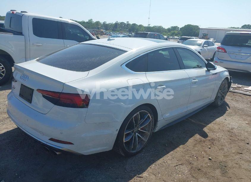 Photo 4 of 2019 Audi S5 3.0T PREMIUM (VIN WAUC4CF56KA016896)