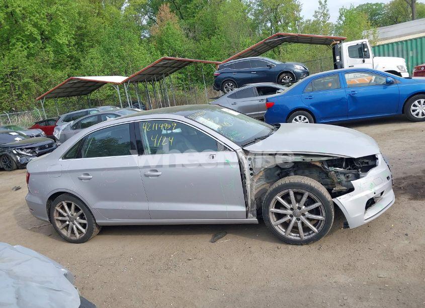 Photo 13 of 2015 Audi A3 1.8T PREMIUM (VIN WAUCCGFF3F1029677)