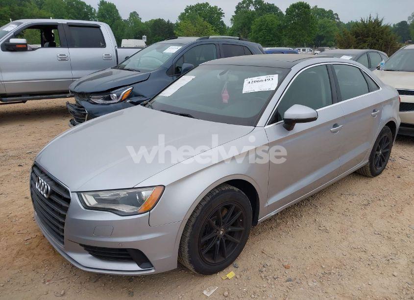 Photo 2 of 2015 Audi A3 1.8T PREMIUM (VIN WAUCCGFF4F1129058)