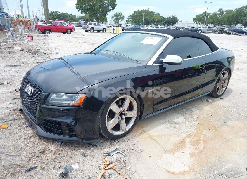 Photo 2 of 2011 Audi S5 3.0 PREMIUM PLUS (VIN WAUCGAFH5BN005810)