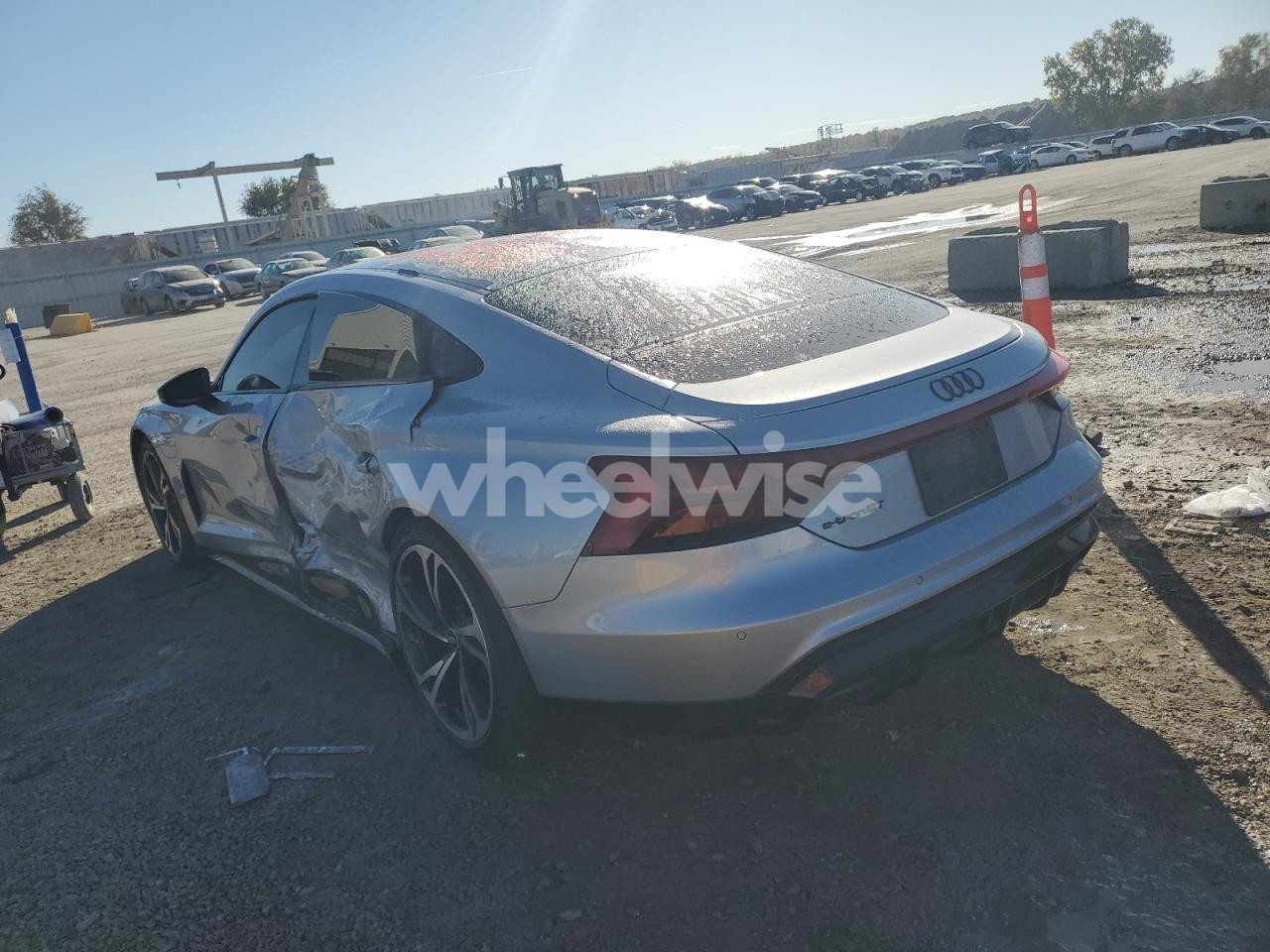 Photo 2 of 2023 AUDI E-TRON GT PREMIUM PLUS (VIN WAUCJBFWXP7008137)