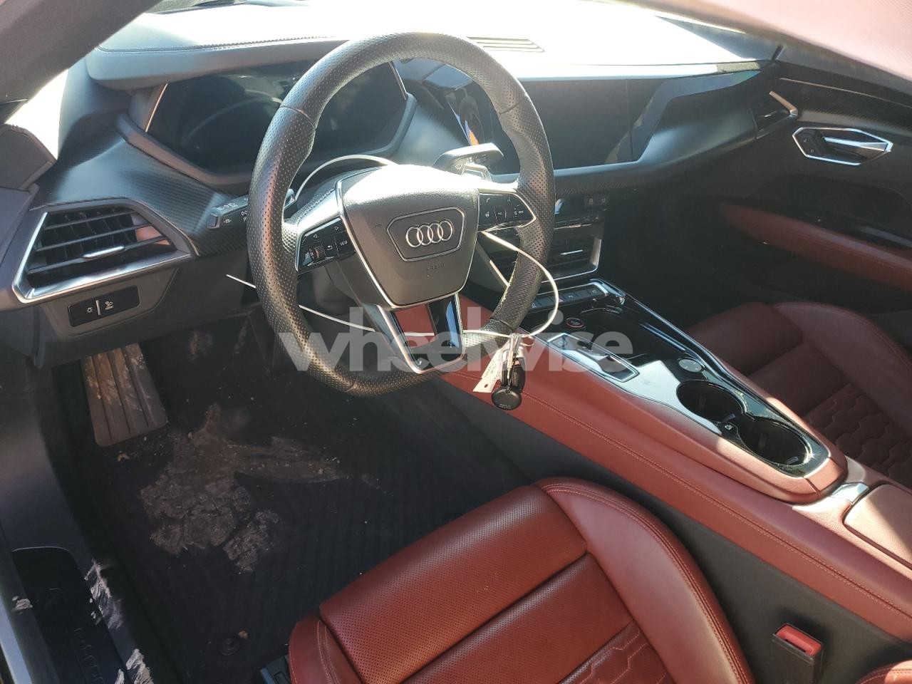 Photo 8 of 2023 AUDI E-TRON GT PREMIUM PLUS (VIN WAUCJBFWXP7008137)