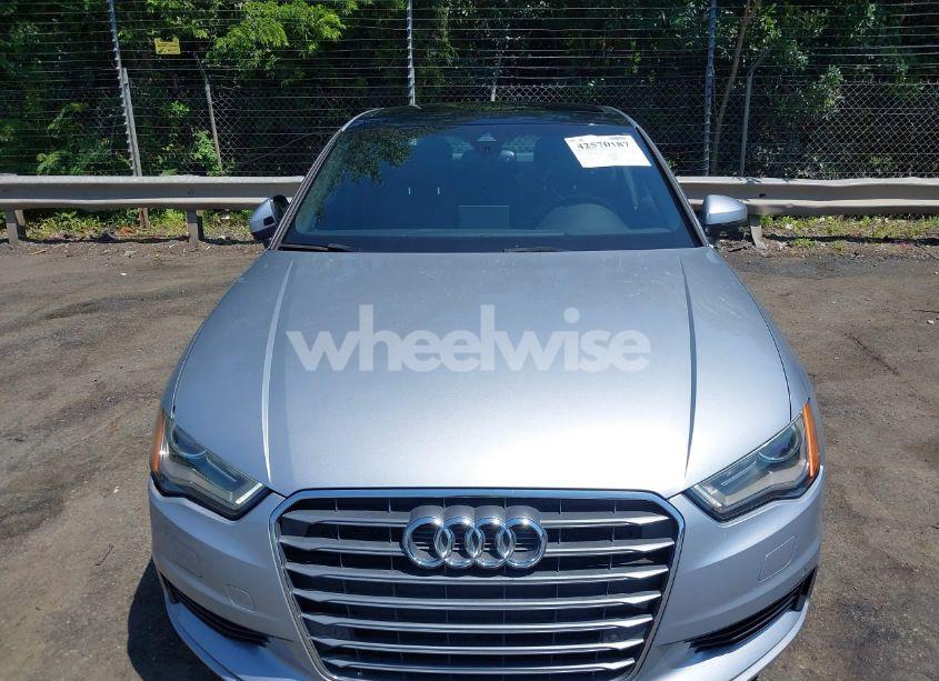 Photo 12 of 2015 Audi A3 2.0 TDI PREMIUM (VIN WAUCJGFF8F1053690)