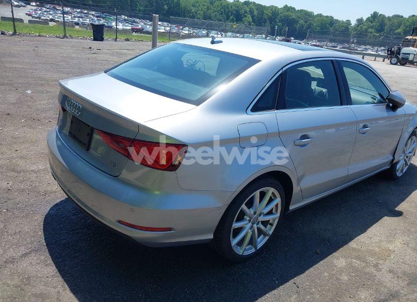 Photo 4 of 2015 Audi A3 2.0 TDI PREMIUM (VIN WAUCJGFF8F1053690)