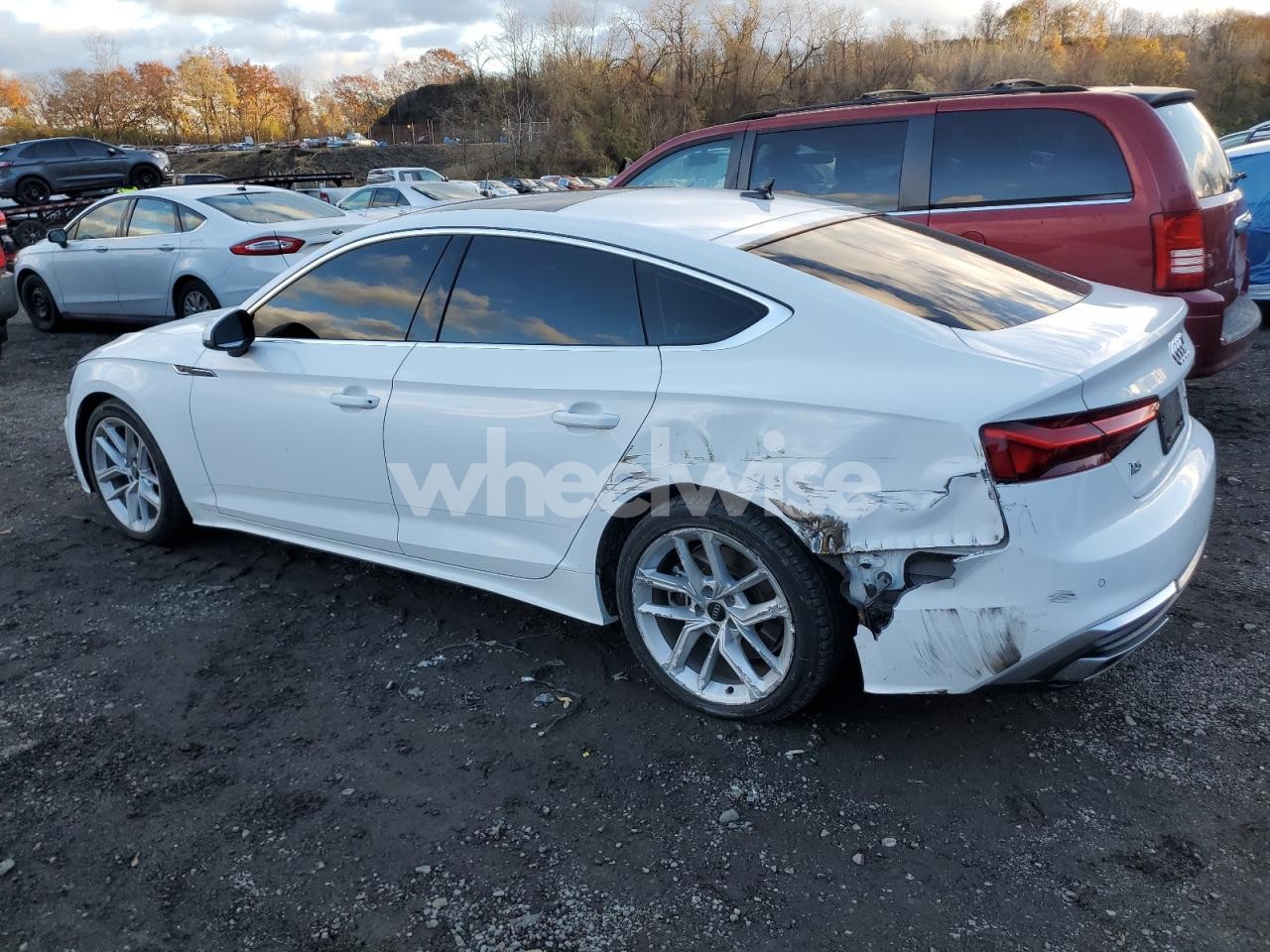 Photo 2 of 2024 AUDI A5 PREMIUM 45 (VIN WAUDACF59RA110911)