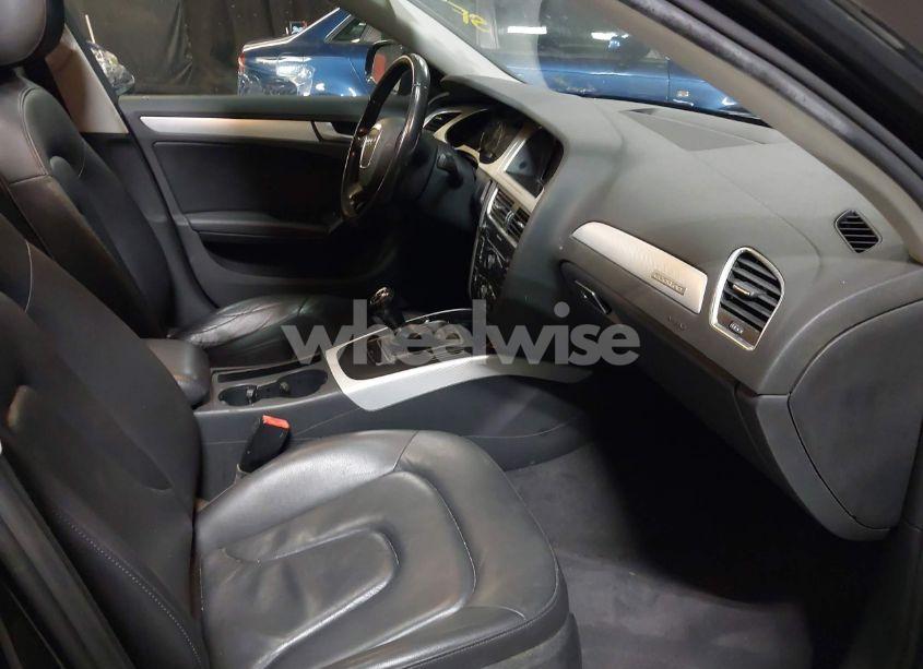 Photo 5 of 2011 Audi A4 2.0T PREMIUM (VIN WAUDFAFLXBN043075)