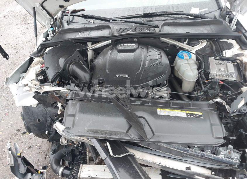 Photo 10 of 2018 Audi A4 2.0T PREMIUM/2.0T TECH PREMIUM (VIN WAUDNAF46JN005255)