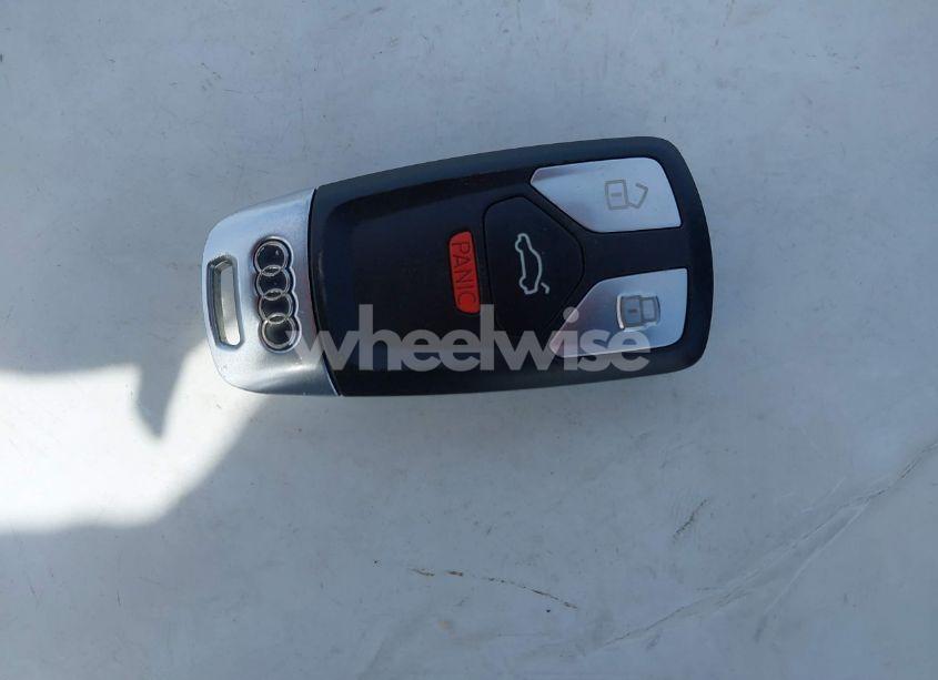 Photo 11 of 2018 Audi A4 2.0T PREMIUM/2.0T TECH PREMIUM (VIN WAUDNAF47JN017558)