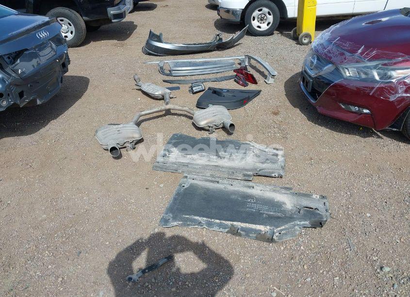 Photo 12 of 2018 Audi A4 2.0T PREMIUM/2.0T TECH PREMIUM (VIN WAUDNAF47JN017558)