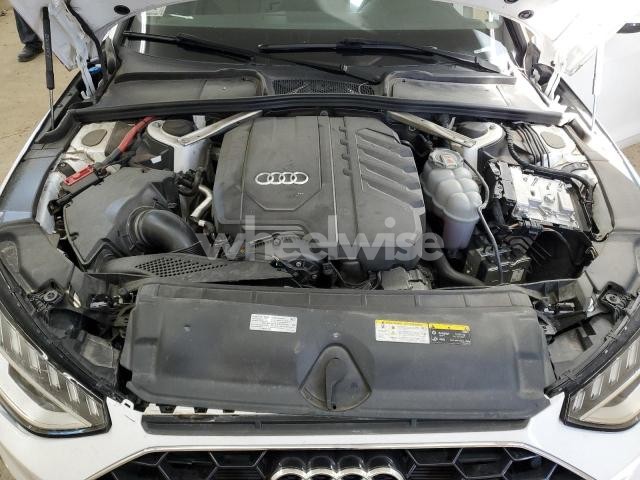 Photo 11 of 2024 AUDI A4 PREMIUM PLUS 45 N/A (VIN WAUEAAF42RN005538)