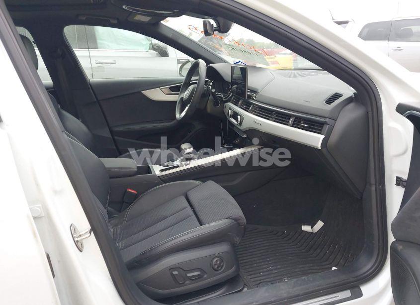 Photo 5 of 2023 Audi A4 PREMIUM PLUS 45 TFSI S LINE QUATTRO S TRONIC (VIN WAUEAAF49PA060122)