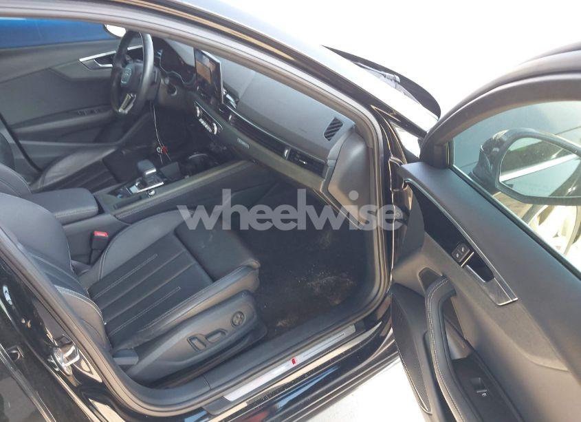 Photo 5 of 2023 Audi A4 PREMIUM PLUS 45 TFSI S LINE QUATTRO S TRONIC (VIN WAUEAAF49PN011561)