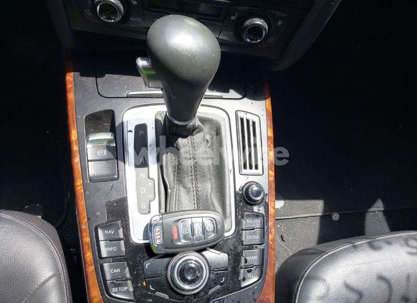 Photo 11 of 2010 Audi A4 2.0T PREMIUM (VIN WAUEFAFL2AN011322)