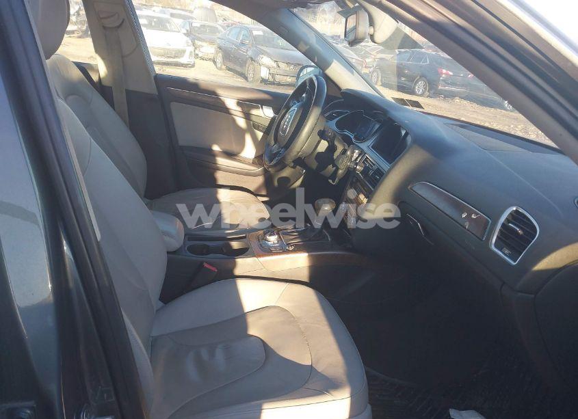 Photo 5 of 2013 Audi A4 2.0T PREMIUM (VIN WAUEFAFL3DN047850)