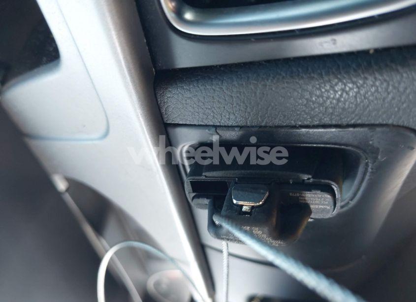 Photo 11 of 2010 Audi A4 2.0T PREMIUM (VIN WAUEFAFL6AN024882)