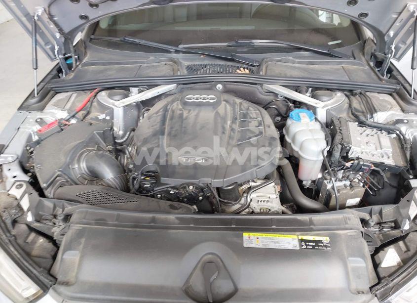 Photo 10 of 2018 Audi A4 2.0T PREMIUM/2.0T TECH PREMIUM (VIN WAUENAF44JA165744)