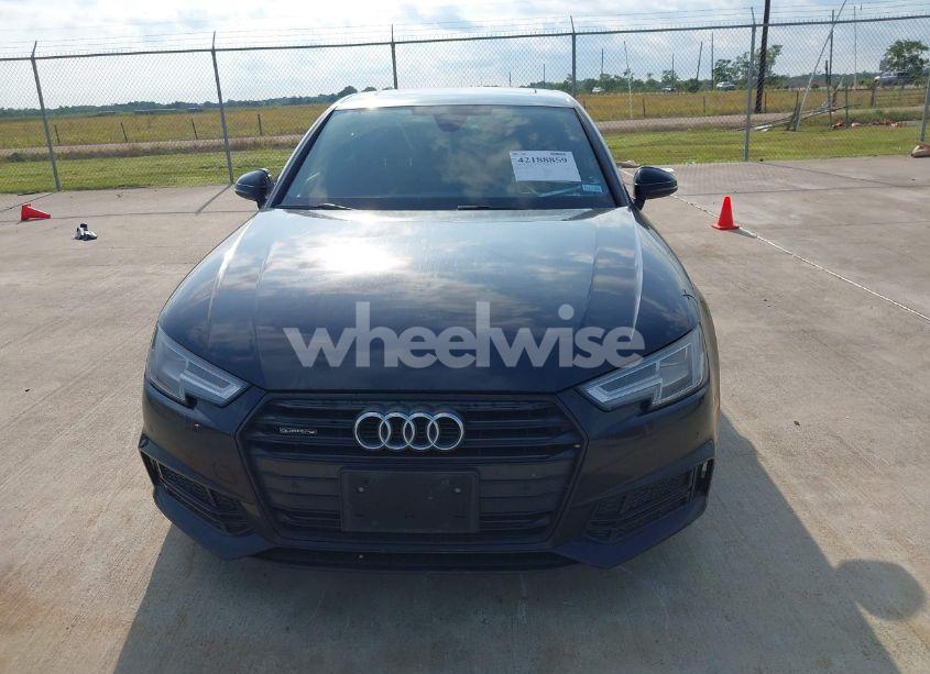 Photo 12 of 2018 Audi A4 (VIN WAUENAF48JA061984)